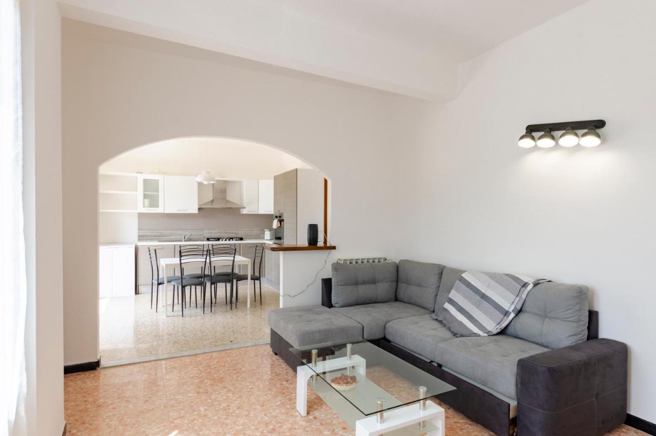 Joivy Family Flat With 3 Balconies, 10 Min To Beach Moneglia Buitenkant foto