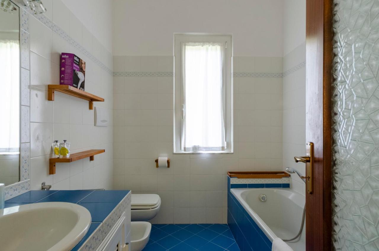 Joivy Family Flat With 3 Balconies, 10 Min To Beach Moneglia Buitenkant foto