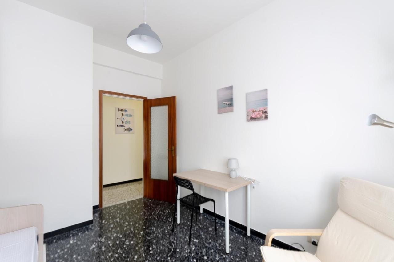 Joivy Family Flat With 3 Balconies, 10 Min To Beach Moneglia Buitenkant foto