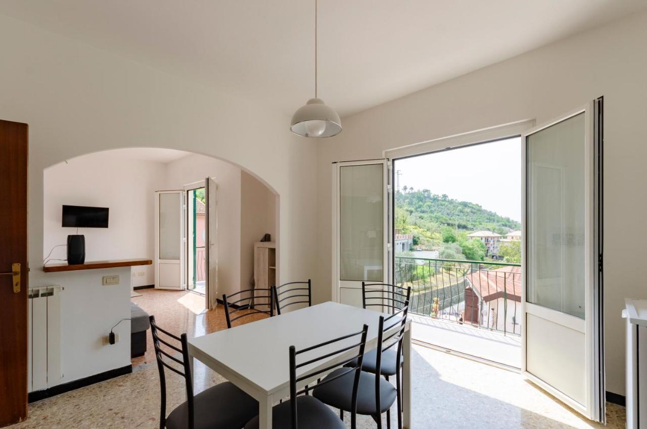 Joivy Family Flat With 3 Balconies, 10 Min To Beach Moneglia Buitenkant foto